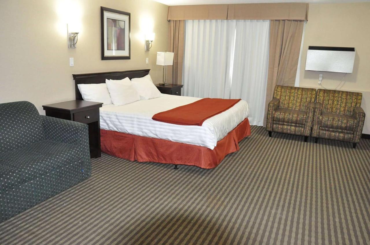 Hotel Ramada By Wyndham Abbotsford Exteriér fotografie
